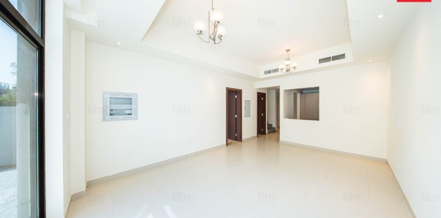 Adosado en Meydan, Dubai, 4 dormitorios, 187.5 m², № 137645