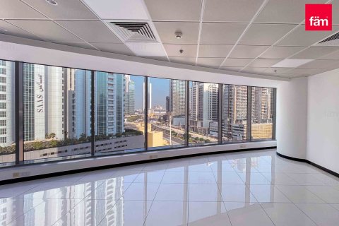 Office in Business Bay, Dubai 70.4 sq.m. № 137648 - photo 3