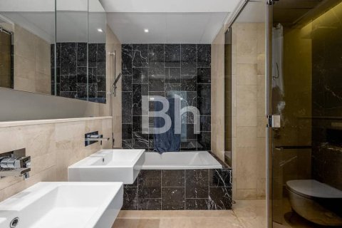 Снять в аренду квартиру в Пальме Джумейре, Дубай: 2 спальни, 120м², № 21759 - фото 11
