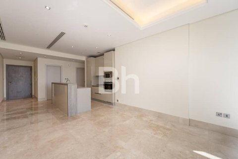 Снять в аренду квартиру в Пальме Джумейре, Дубай: 2 спальни, 120м², № 21759 - фото 4