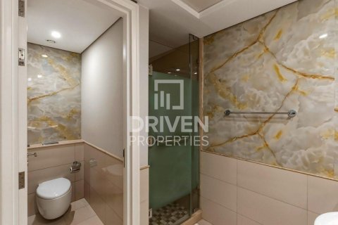Villa in Mirdif, Dubai 3 bedrooms, 267 sq.m. № 129041 - photo 19