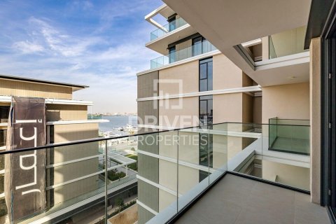 Apartment in Mina Rashid, Dubai 2 bedrooms, 107.95 sq.m. № 129035 - photo 15