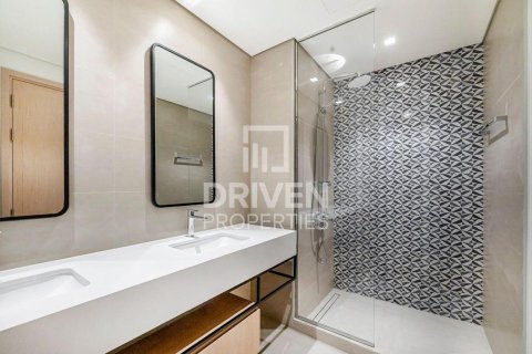 Apartment in Mina Rashid, Dubai 2 bedrooms, 107.95 sq.m. № 129035 - photo 12