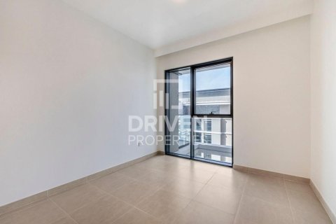 Apartment in Mina Rashid, Dubai 2 bedrooms, 107.95 sq.m. № 129035 - photo 2