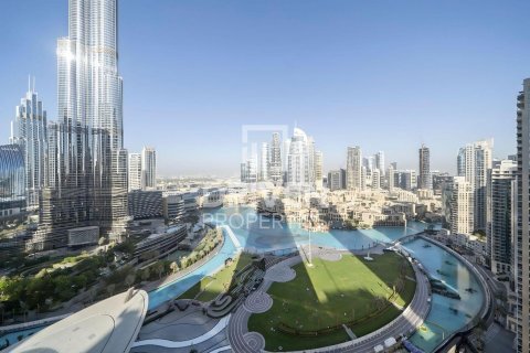 Apartamento en Opera District, Downtown Dubai (Downtown Burj Dubai), Dubai, 2 dormitorios, 105.26 m², № 129032 - foto 16