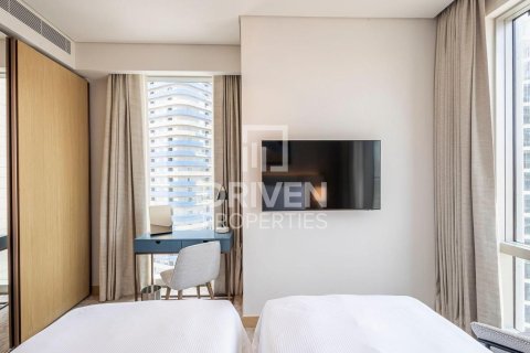 Снять в аренду квартиру в Vida Residences Dubai Mall, Даунтаун Дубай (Даунтаун Бурдж Дубай), Дубай: 2 спальни, 101.54м², № 129033 - фото 16