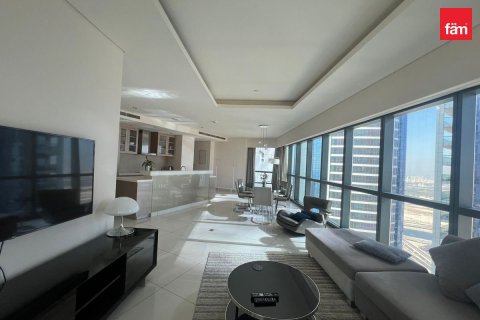 Apartamento en Business Bay, Dubai, 3 dormitorios, 191.6 m², № 22357 - foto 1