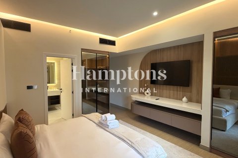 Penthouse in Jumeirah Beach Residence, Dubai 5 bedrooms, 575.16990524 sq.m. № 101192 - photo 17