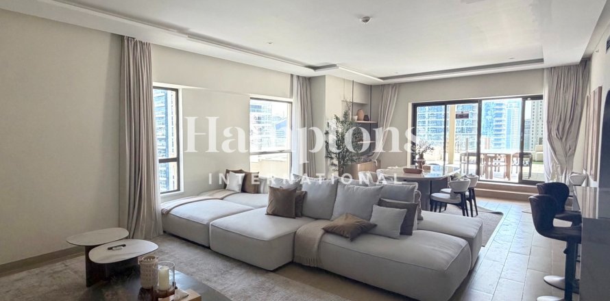 Penthouse in Jumeirah Beach Residence, Dubai 5 bedrooms, 575.17 sq.m. № 101192