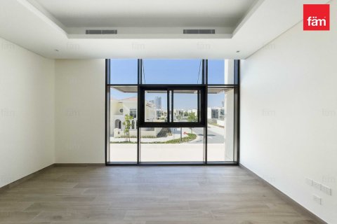فيلا في دبي 6 غرف نوم , 941.2 م² رقم 24589 - صورة 4
