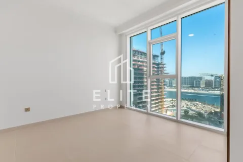 Apartamento en EMAAR Beachfront, Dubai Harbour, Dubai, estudio, 68 m², № 60108 - foto 2