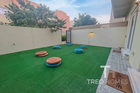 Villa à Dubai, 3 chambres, 163 m², № 13617 - photo 1