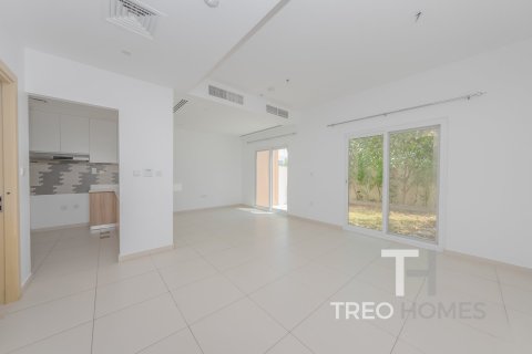 Villa à Dubai, 3 chambres, 163 m², № 13617 - photo 2