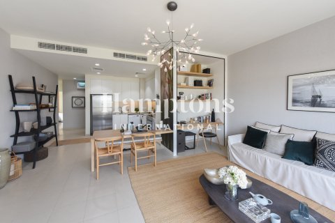 Apartment in Dubai South (Dubai World Central), Dubai 3 bedrooms, 222.77953594 sq.m. № 72421 - photo 8