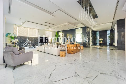 Снять в аренду виллу в Downtown Jumeirah, Al Sufouh, Дубай: 5 спален, 1635.09280000м², № 72426 - фото 5