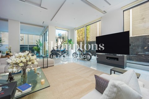 Снять в аренду виллу в Downtown Jumeirah, Al Sufouh, Дубай: 5 спален, 1635.09280000м², № 72426 - фото 19