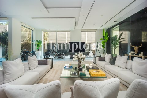 Снять в аренду виллу в Downtown Jumeirah, Al Sufouh, Дубай: 5 спален, 1635.09280000м², № 72426 - фото 9