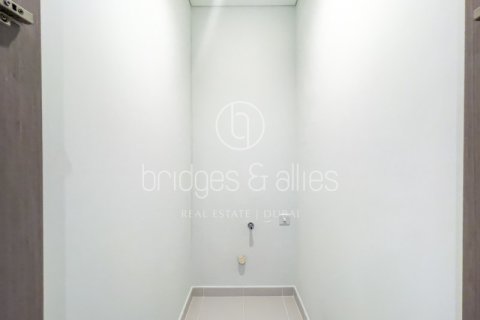 Снять в аренду квартиру в Даунтаун Дубай (Даунтаун Бурдж Дубай), Дубай: 2 спальни, 103м², № 97460 - фото 16