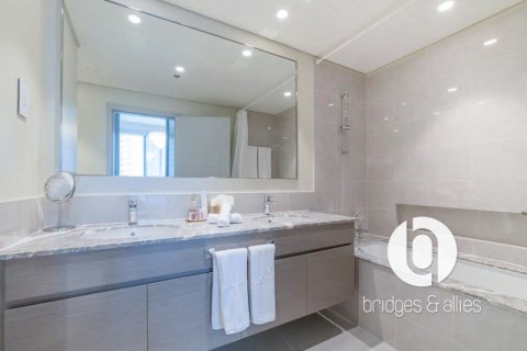 Снять в аренду квартиру в Даунтаун Дубай (Даунтаун Бурдж Дубай), Дубай: 2 спальни, 105м², № 97458 - фото 12