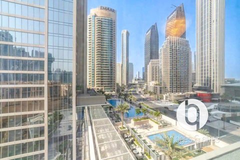 Снять в аренду квартиру в Даунтаун Дубай (Даунтаун Бурдж Дубай), Дубай: 2 спальни, 105м², № 97458 - фото 3