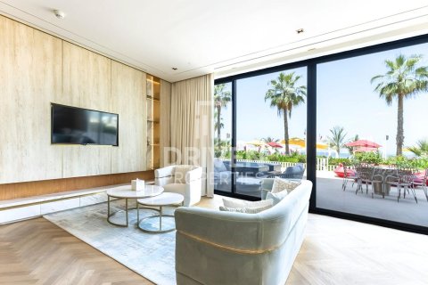 Apartment in The Heart of Europe, The World Islands, Dubai 1 bedroom, 304 sq.m. № 65359 - photo 2