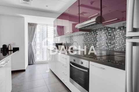 Apartment in Cayan Tower, Dubai Marina, Dubai 2 bedrooms, 117 sq.m. № 112704 - photo 7
