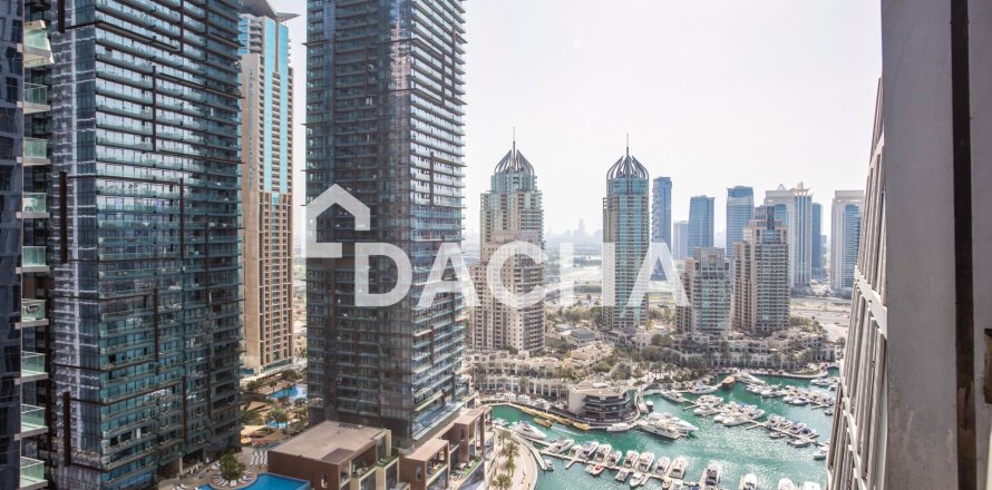 Apartment in Cayan Tower, Dubai Marina, Dubai 2 bedrooms, 117 sq.m. № 112704