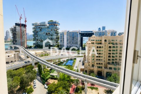 Appartement à Shoreline Apartments, Palm Jumeirah, Dubai, 2 chambres, 144 m², № 112689 - photo 9