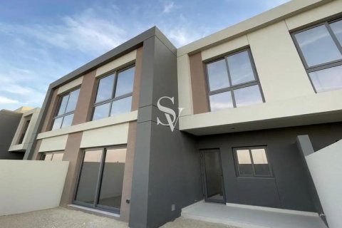 Adosado en The Pulse, Dubai South (Dubai World Central), Dubai, 3 dormitorios, 174 m², № 99268 - foto 2