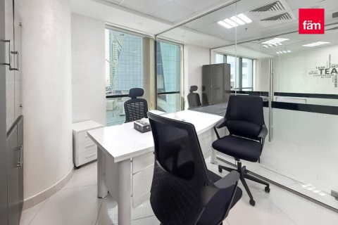 Office in Business Bay, Dubai 167.2 sq.m. № 60615 - photo 4
