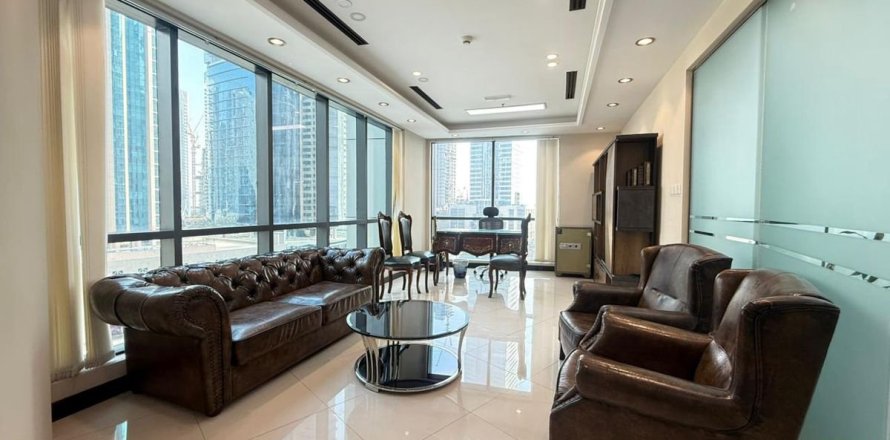 Office in Business Bay, Dubai 167.2 sq.m. № 60615