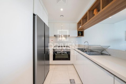 Apartment in Downtown Views II, Downtown Dubai (Downtown Burj Dubai), Dubai 3 bedrooms, 159 sq.m. № 65017 - photo 14