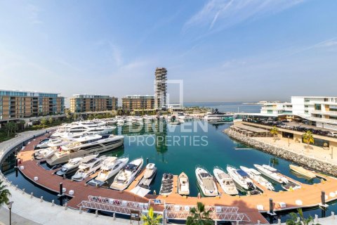 شقة في Jumeirah Bay Island, جميرا, دبي 3 غرف نوم, 250.65 م² رقم 125305