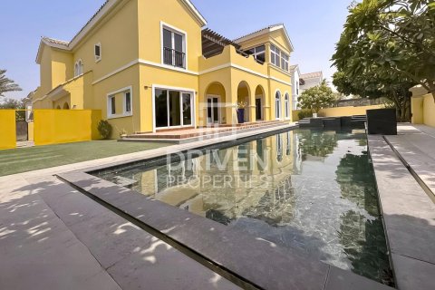 Villa en Hacienda, The Villa, Dubai, 6 dormitorios, 944.73 m², № 125302