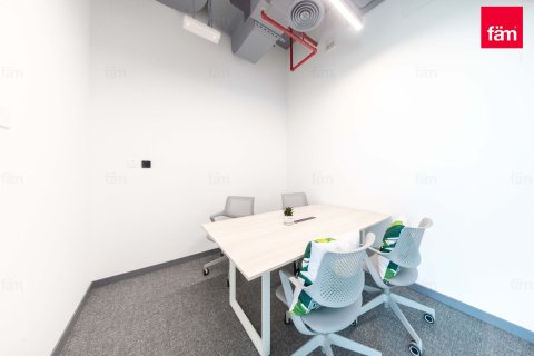 Снять в аренду офис в Sheikh Zayed Road, Дубай: 252.5м², № 95486 - фото 10