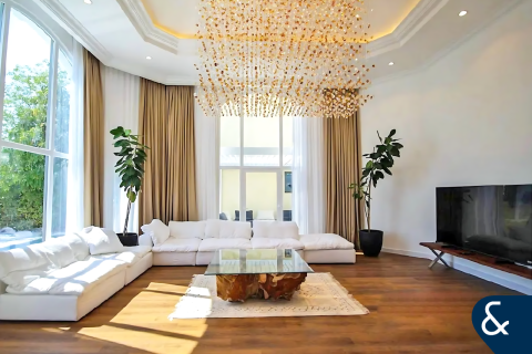 Villa à Garden Homes, Palm Jumeirah, Dubai, 4 chambres, 623 m², № 76626 - photo 2