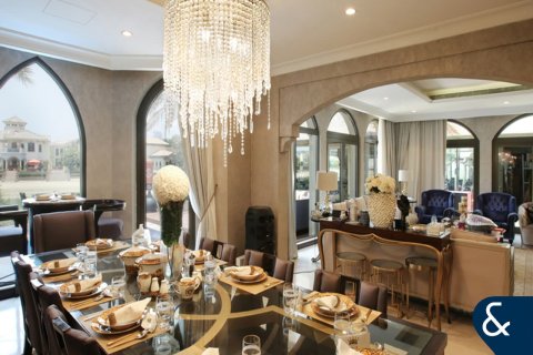 Villa en Garden Homes, Palm Jumeirah, Dubai, 4 dormitorios, 465 m², № 76623 - foto 9