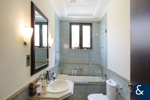 Villa en Garden Homes, Palm Jumeirah, Dubai, 4 dormitorios, 465 m², № 76623 - foto 10