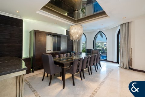 Villa en Garden Homes, Palm Jumeirah, Dubai, 4 dormitorios, 465 m², № 76623 - foto 25