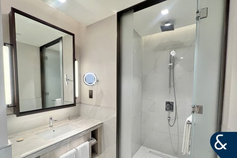 Снять в аренду квартиру в Address Harbour Point, Dubai Creek Harbour (The Lagoons), Дубай: 2 спальни, 134м², № 76636 - фото 9