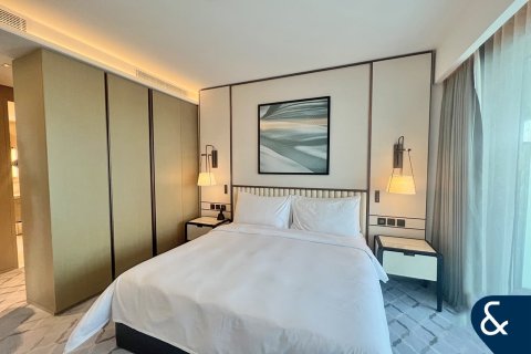 Снять в аренду квартиру в Address Harbour Point, Dubai Creek Harbour (The Lagoons), Дубай: 2 спальни, 134м², № 76636 - фото 15