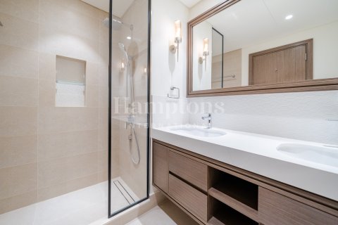 Apartment in Dubai Harbour, Dubai 2 bedrooms, 109.00030281 sq.m. № 94384 - photo 8