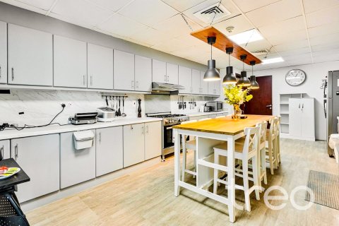 Снять в аренду квартиру в Дубай Марине, Дубай: 2 спальни, 228.54м², № 119997 - фото 2