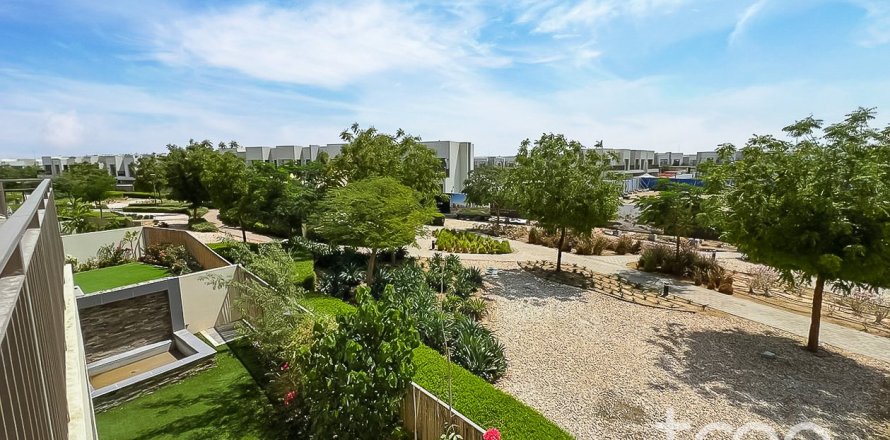 تاون هاوس في Dubai South (Dubai World Central), دبي 4 غرف نوم, 215.26 م² رقم 119994