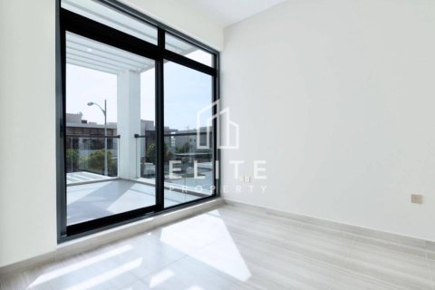 Townhouse in Park Residences, DAMAC Hills (Akoya by DAMAC), Dubai 4 bedrooms, 197 sq.m. № 69860 - photo 2