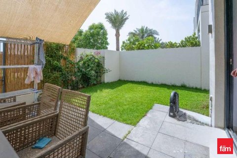 Villa en Dubai, 3 dormitorios, 128.6 m², № 109298 - foto 5