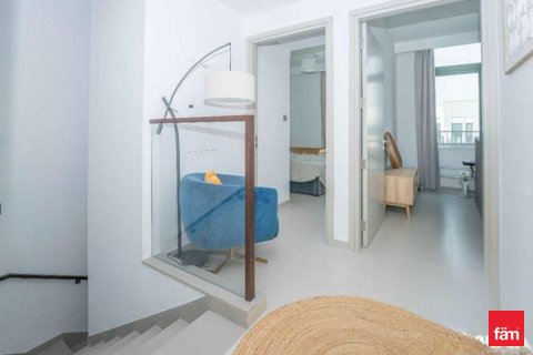 Villa en Dubai, 3 dormitorios, 128.6 m², № 109298 - foto 10