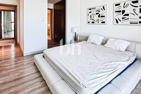 Снять в аренду квартиру в Аль-Васле, Дубай: 2 спальни, 145м², № 56540 - фото 25