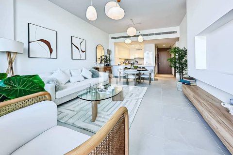 Снять в аренду квартиру в Аль-Васле, Дубай: 2 спальни, 145м², № 56540 - фото 1