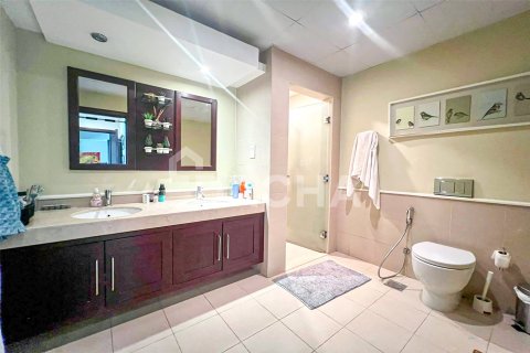 Apartment in Mosela, The Views, Dubai 2 bedrooms, 135 sq.m. № 105822 - photo 9